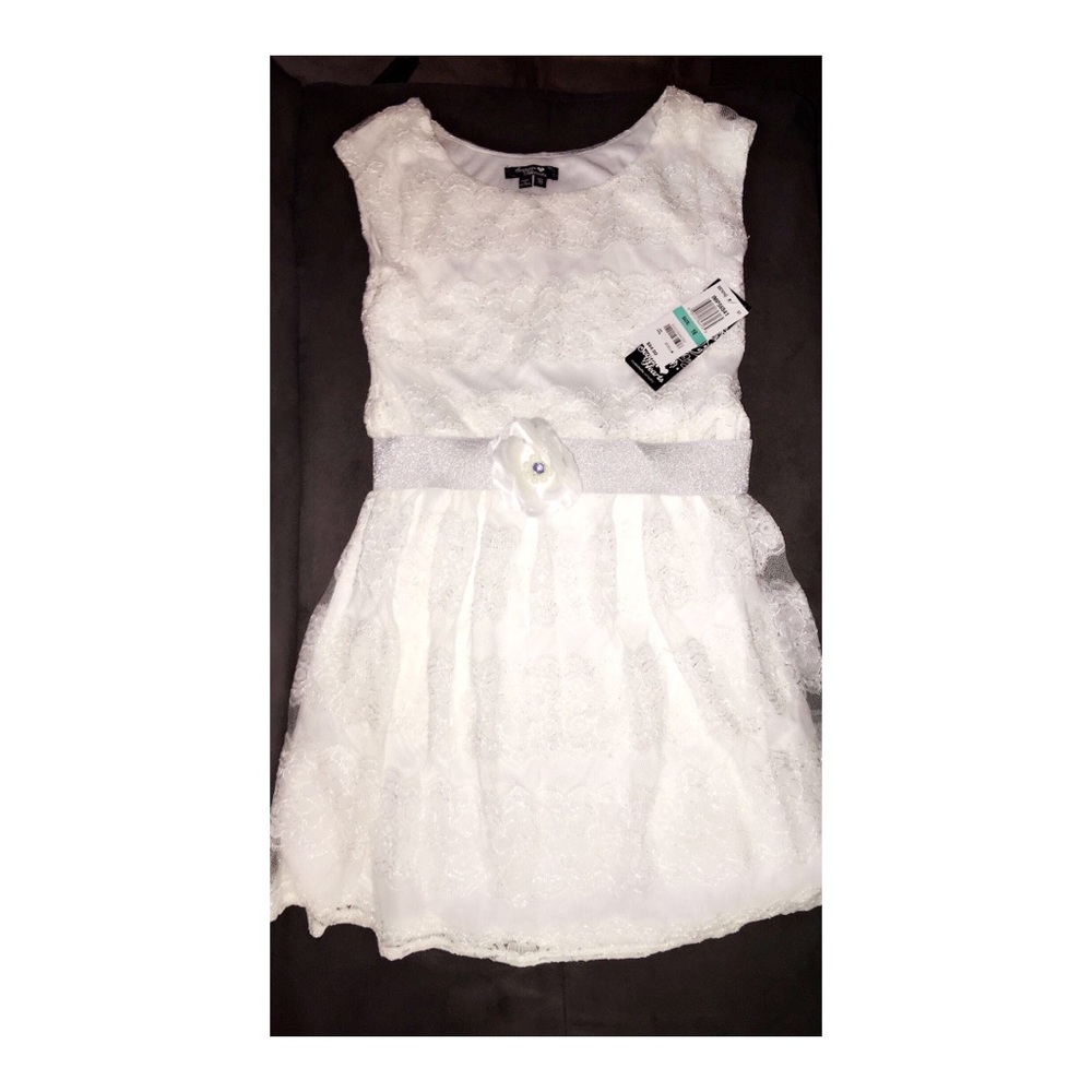 WHITE DRESS FOR KIDS